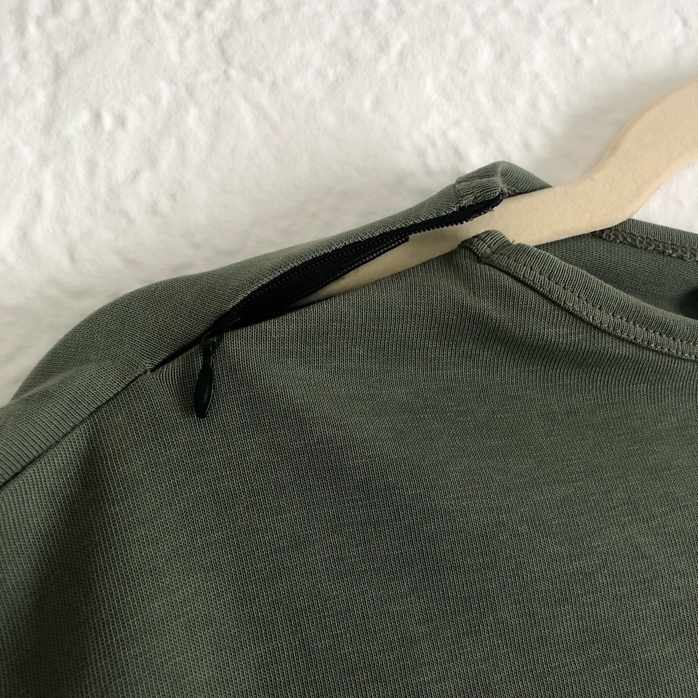 GCDS Logo Body Suit - Picture 4 of 7